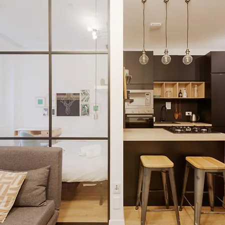 Apartman Pasteur M1 - Zen With Balcony